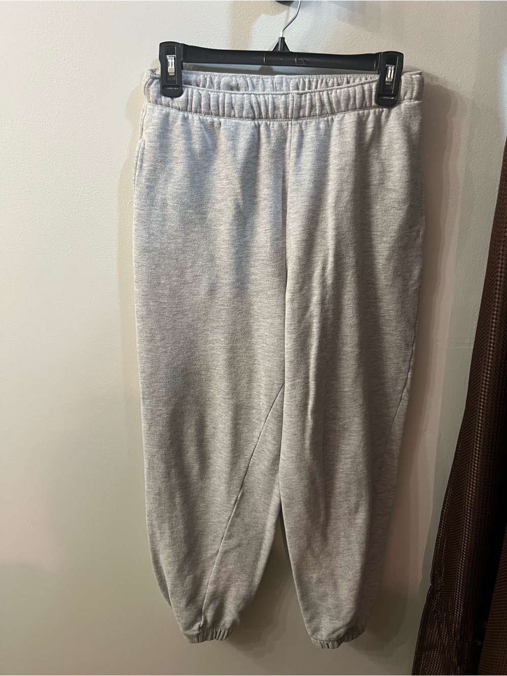 American Eagle Outfitters Gray Jogger Sweatpants